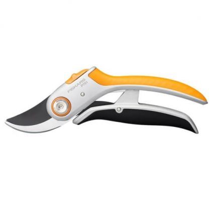 Плоскостной секатор цельнометаллический Fiskars Plus P751 (1057172)