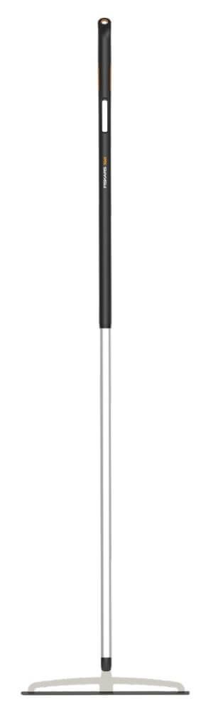 Грабли для почвы Fiskars Xact M 1027039