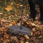 Грабли для листьев средние Fiskars Solid M (1063089) - фото 3