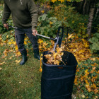 Лопата-граблі для листя Fiskars Ergonomic (1077116) - фото 3