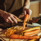 Овочечистка Fiskars Folken з фіксованим лезом (1075683) - фото 5