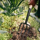 Вилы садовые с деревянной ручкой Fiskars Solid™ 1070676 - фото 3