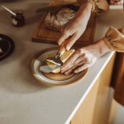 Ніж-слайсер для твердого сиру Fiskars Folken (1075681) - фото 6