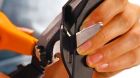 Многофункциональные ножницы Fiskars Cuts+More лезвия с титановым покрытием 23 см1000809 - фото 8